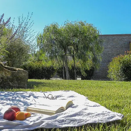 1 Bedroom Stunning In