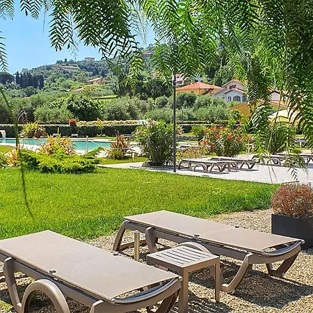 1 Bedroom Stunning In *