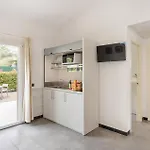 Casa vacanze 1 Bedroom Stunning In *