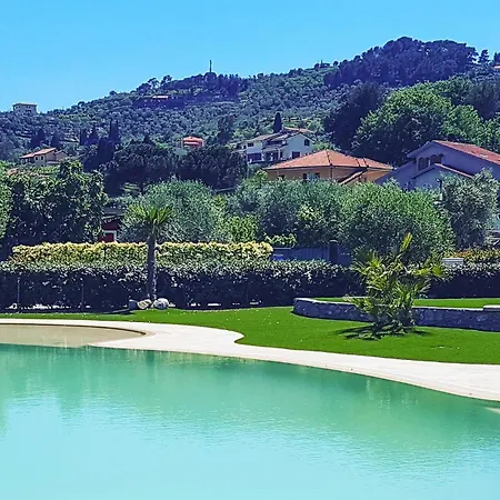 1 Bedroom Stunning In Nyaraló