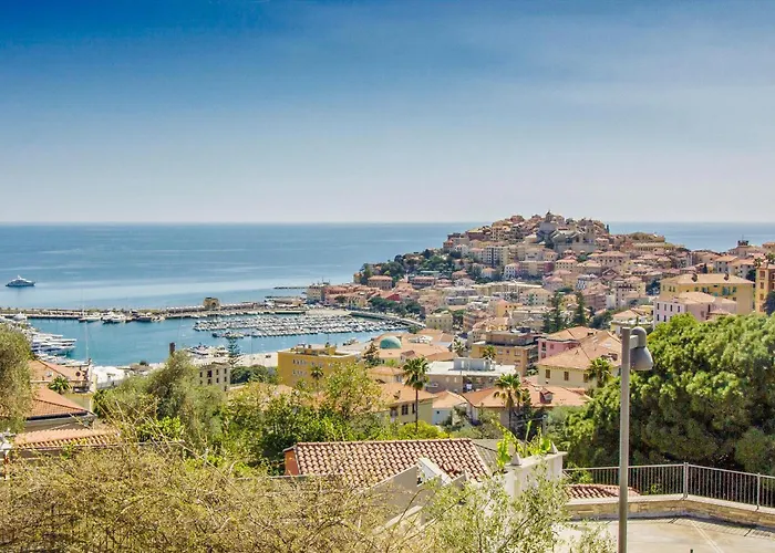 1 Bedroom Stunning In Imperia