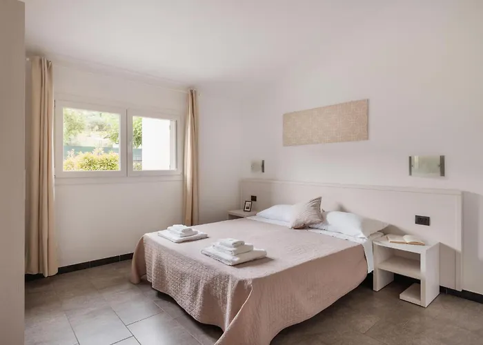 1 Bedroom Stunning In