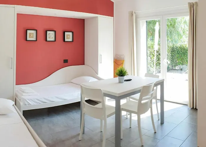 Nyaraló 1 Bedroom Stunning In *